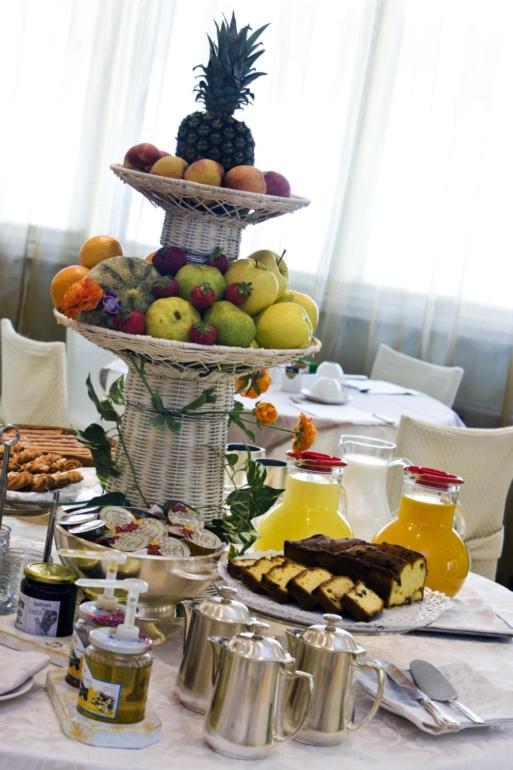Rizzi Aquacharme Hotel & Spa Boario Terme المظهر الخارجي الصورة